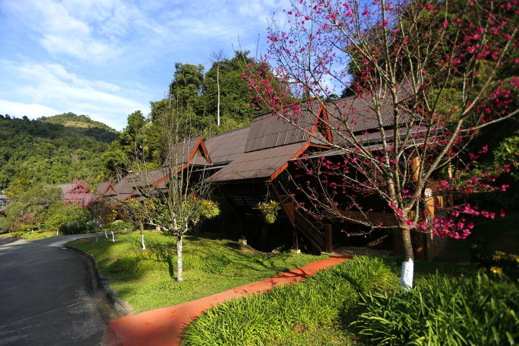 Angkhang Nature Resort Fang Exteriör bild