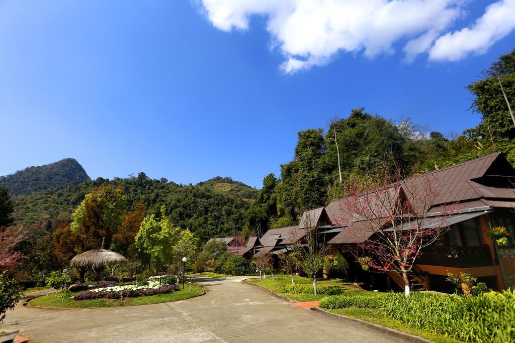 Angkhang Nature Resort Fang Exteriör bild