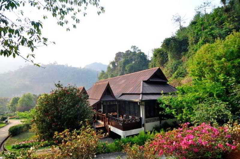 Angkhang Nature Resort Fang Exteriör bild